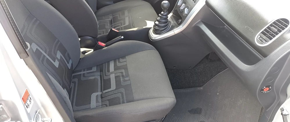 Suzuki Splash cena 18000 przebieg: 114500, rok produkcji 2012 z Bolków małe 352